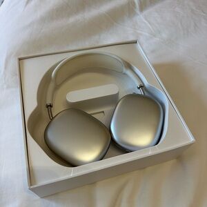 Apple headphones